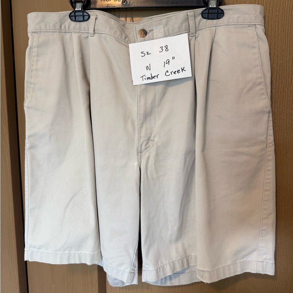 Timber Creek Men's Tan Shorts